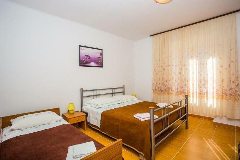 Apartment Dragica Jurandvor Exterior foto